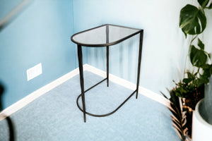 Homeroots Set Of Two 25" Clear And Gold Glass Free Form Frame Console Table   488859