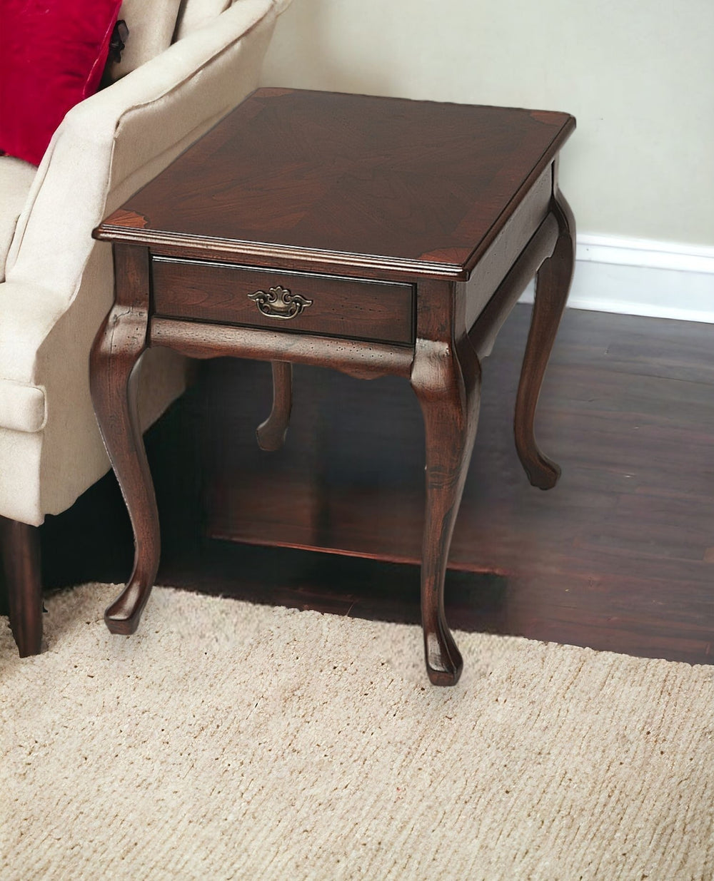 Homeroots 25" Dark Brown Solid And Manufactured Wood Rectangular End Table With Drawer   488908