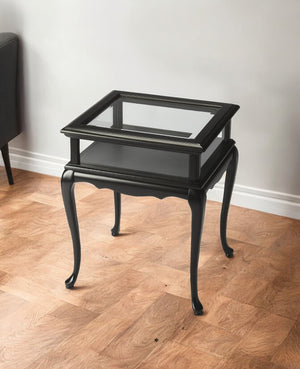 Homeroots 25" Black Glass End Table   488942
