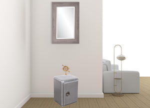 Homeroots 18" Silver Aluminum Standard Accent Cabinet With One Shelf  Solid Wood,Aluminum 489016