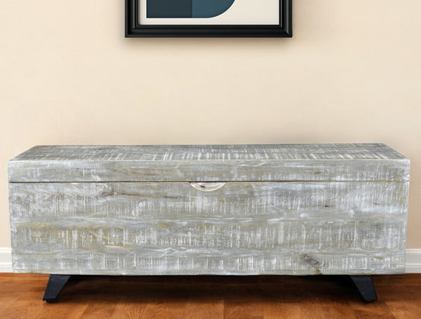 Homeroots 46" Gray And Black Distressed Solid Wood Storage Bench With Flip Top  Solid Wood 489212