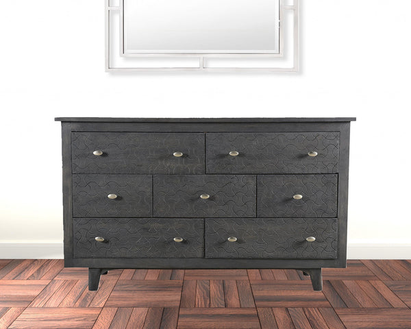 Homeroots 60" Gray Wash Solid Wood Seven Drawer Triple Dresser  Solid Wood 489215