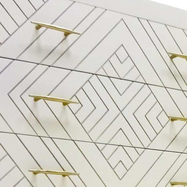 Homeroots 72" Ivory Solid Wood Six Drawer Double Dresser  Solid Wood 489219