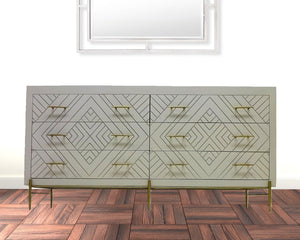 Homeroots 72" Ivory Solid Wood Six Drawer Double Dresser  Solid Wood 489219