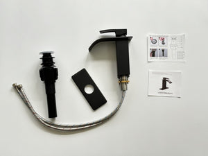 English Elm Single Handle Bathroom Faucet - Matte Black Stainless Steel Lavatory Faucet For Modern Spaces P1 T3177P388146-GIGA