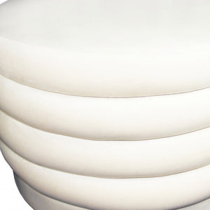 Homeroots 31" White Velvet Tufted Round Cocktail Ottoman   489295