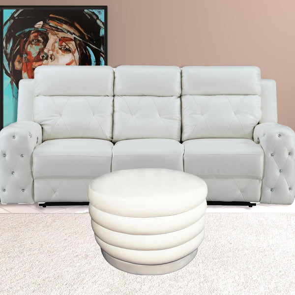 Homeroots 31" White Velvet Tufted Round Cocktail Ottoman   489295