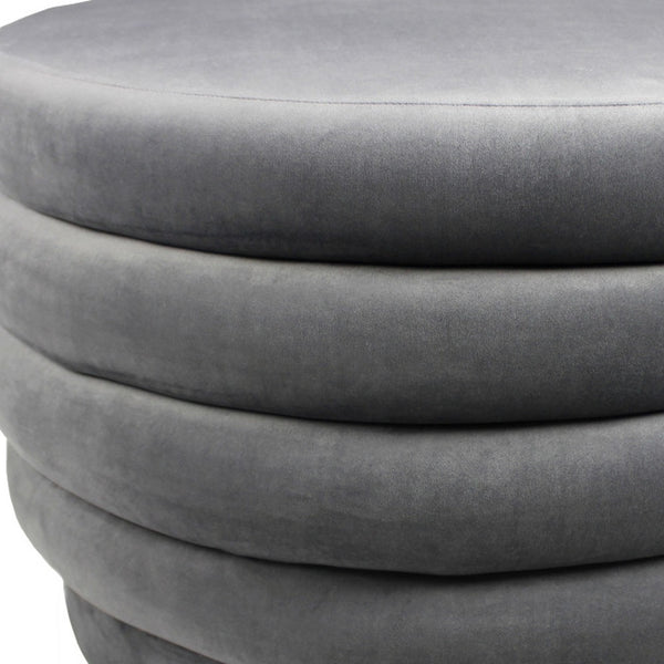 Homeroots 31" Gray Velvet Tufted Round Cocktail Ottoman   489296