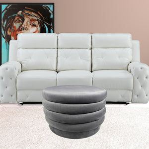Homeroots 31" Gray Velvet Tufted Round Cocktail Ottoman   489296