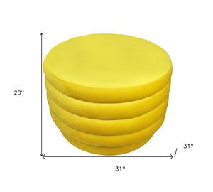 Homeroots 31" Yellow Velvet Tufted Round Cocktail Ottoman   489297