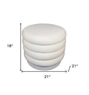 Homeroots 21" White Velvet Tufted Round Cocktail Ottoman   489302
