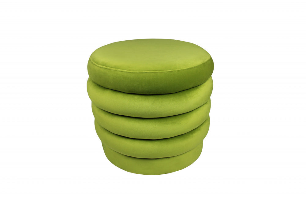 Homeroots 21" Green Velvet Tufted Round Cocktail Ottoman   489305