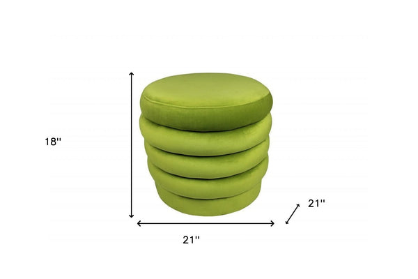Homeroots 21" Green Velvet Tufted Round Cocktail Ottoman   489305