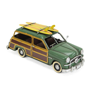 Homeroots 7" Yellow And Green Metal Hand Painted 1949 Green Woody Model Car  Metal 489424