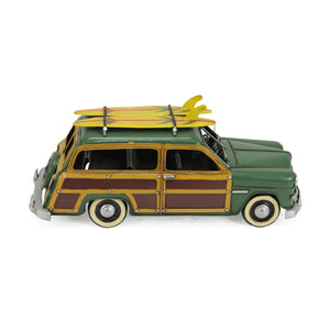 Homeroots 7" Yellow And Green Metal Hand Painted 1949 Green Woody Model Car  Metal 489424