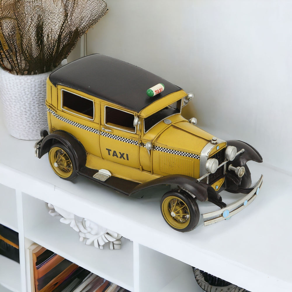 Homeroots 7" Yellow And Black Metal Hand Painted 1931 Yellow Taxi Model Car  Metal 489453