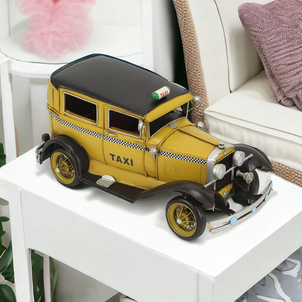 Homeroots 7" Yellow And Black Metal Hand Painted 1931 Yellow Taxi Model Car  Metal 489453