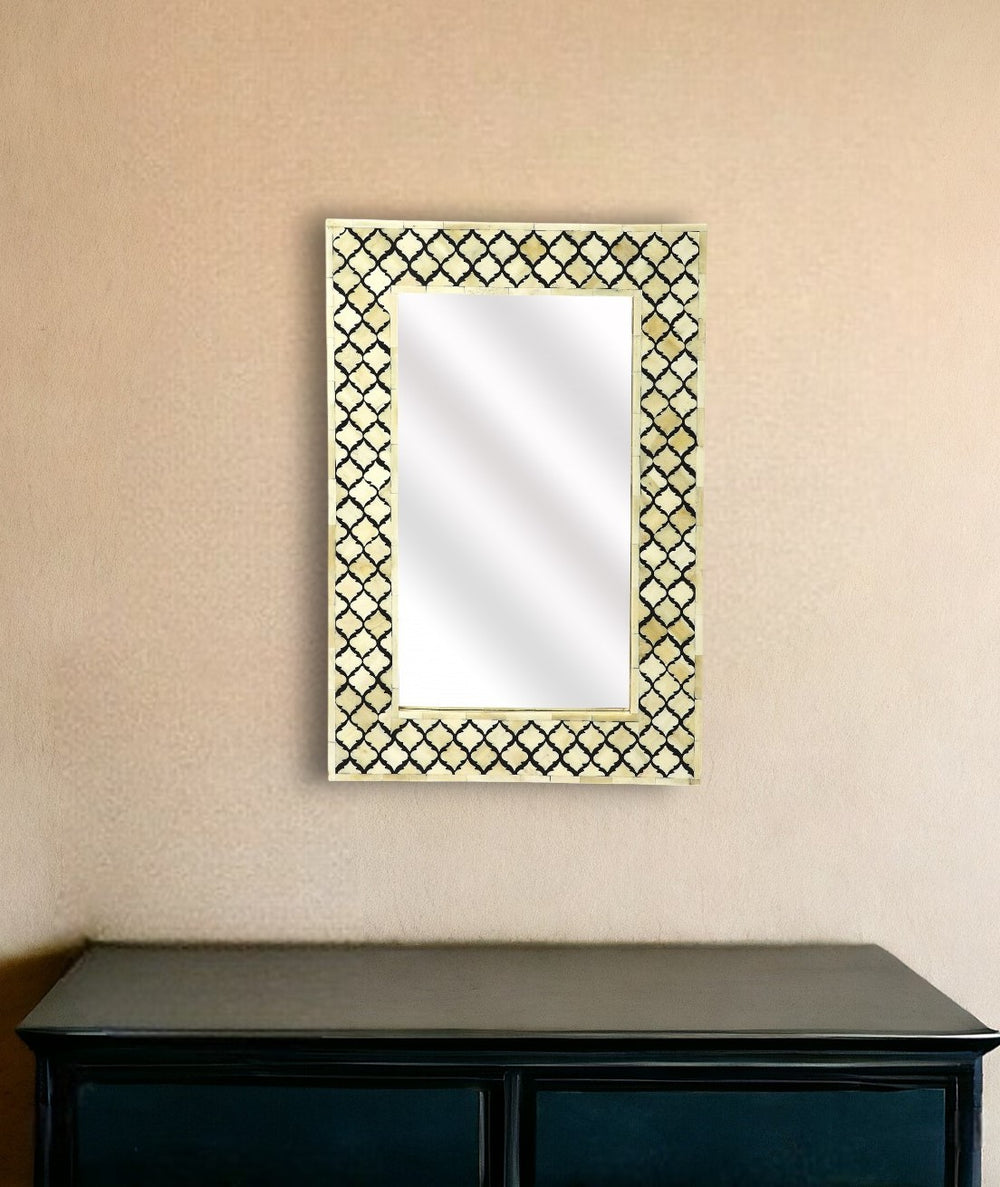 Homeroots 24" Ivory And Black Quatrefoil Bone Inlay Framed Wall Mirror  Bone Inlay 489584