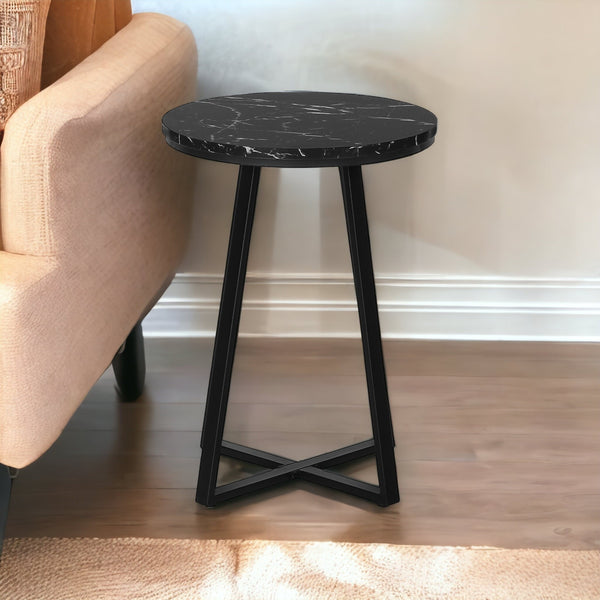 Homeroots 22" Black Round End Table   489668