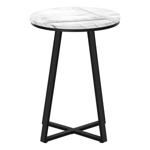 Homeroots 22" Black And White Round End Table   489671