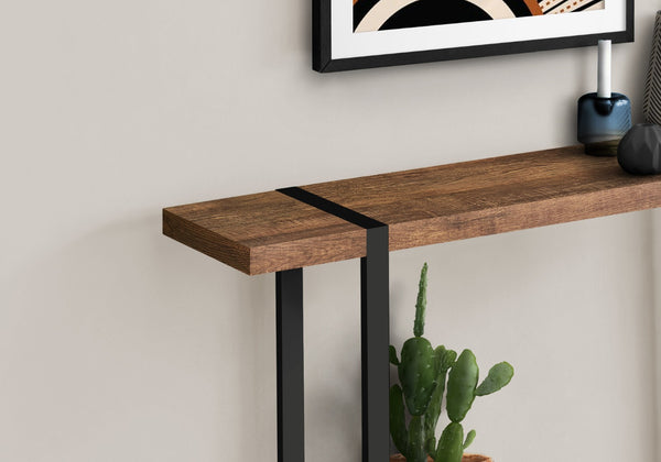Homeroots 47" Stylish Brown And Black Distressed Wood And Metal Sled Console Table With Practical Shelf   489744