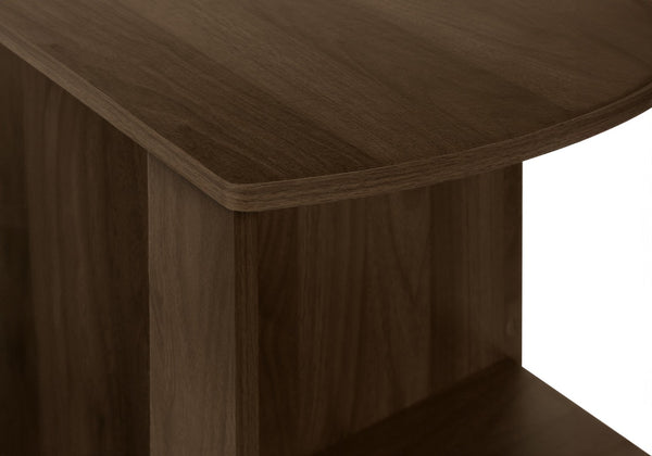 HomeRoots 47" Brown Wood Corner Computer Desk - Stylish L-Shaped Design for Efficient Home Office Workspaces 489890