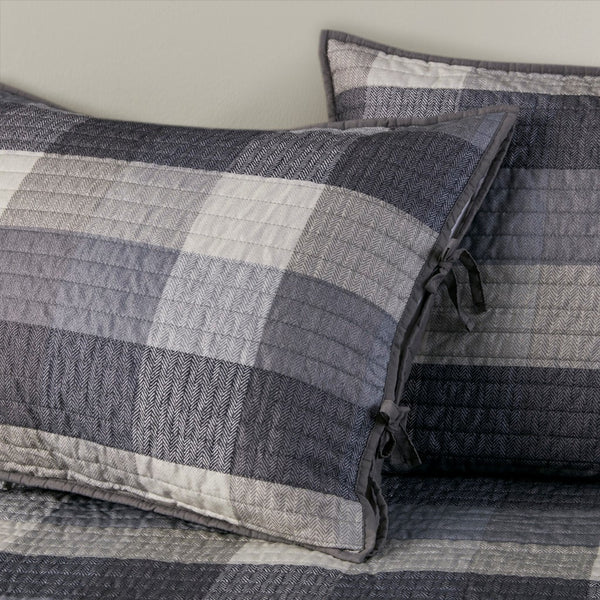 English Elm 6 Piece Reversible Plaid Daybed Cover Set with Herringbone Cabin Quilt, Twin Fit, Machine Washable Grey 17.72 L x 15.75 W x 7.48 H B035P266680