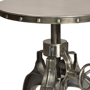 Homeroots 21" Silver Metal And Iron Round End Table   490141