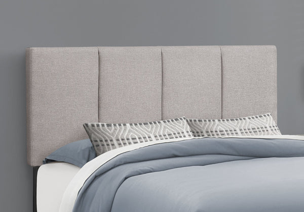 HomeRoots Gray Tufted Linen Queen Bed Frame - Stylish Upholstered Design with Black Accents for Modern Bedrooms 490196