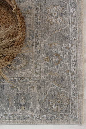 Homeroots 8' X 10' Cream Southwestern Power Loom Stain Resistant Area Rug  Other Material 490447