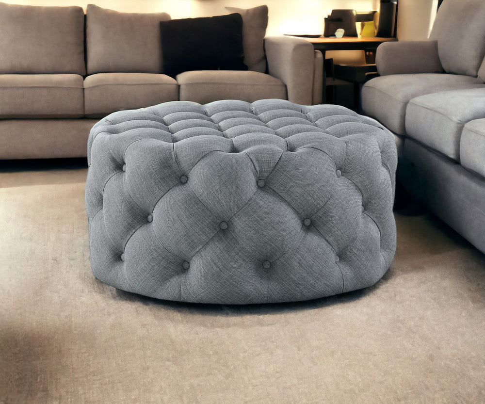 Homeroots 33" Light Gray Linen Rolling Tufted Round Cocktail Ottoman Light Grey,Linen  490626