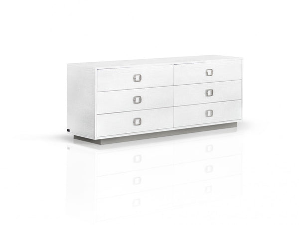 Homeroots 63" White Solid And Manufactured Wood Six Drawer Dresser  Solid And Manufactured Wood 490817