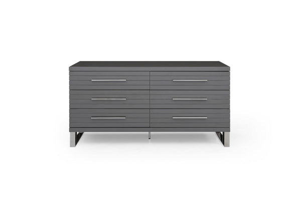 Homeroots 59" Grey Solid And Manufactured Wood Six Drawer Dresser  Solid And Manufactured Wood 490822