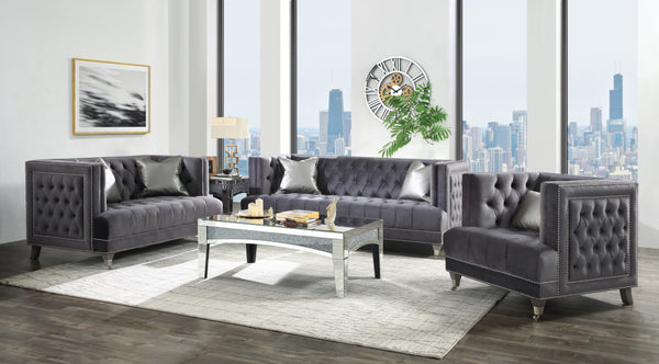 Homeroots 38" Black Tufted Arm Chair   491100