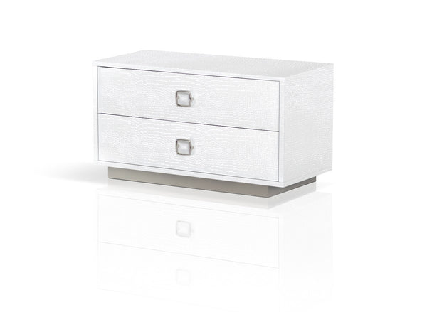 Homeroots 19" White Two Drawer Nightstand   491582
