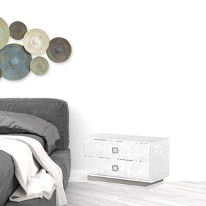 Homeroots 19" White Two Drawer Nightstand   491582