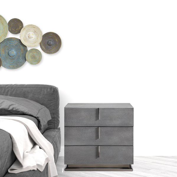 Homeroots 22" Gray Crackle Finish Three Drawer Nightstand   491583