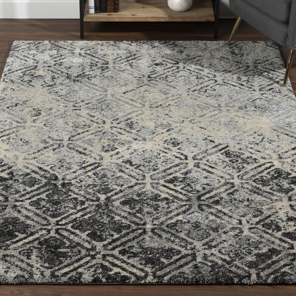 Homeroots 3' X 5' Grey Diamond Area Rug  Polypropylene 491613
