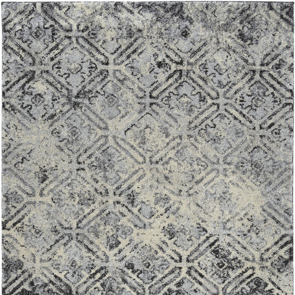 Homeroots 3' X 5' Grey Diamond Area Rug  Polypropylene 491613