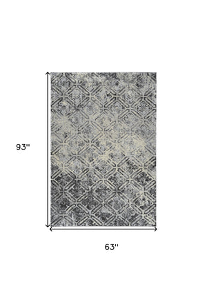 Homeroots 5' X 8' Grey Diamond Area Rug  Polypropylene 491614