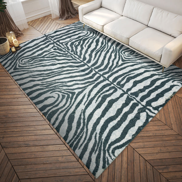 Homeroots 5' X 8' Grey Zebra Print Shag Handmade Non Skid Area Rug  Polyester 491628