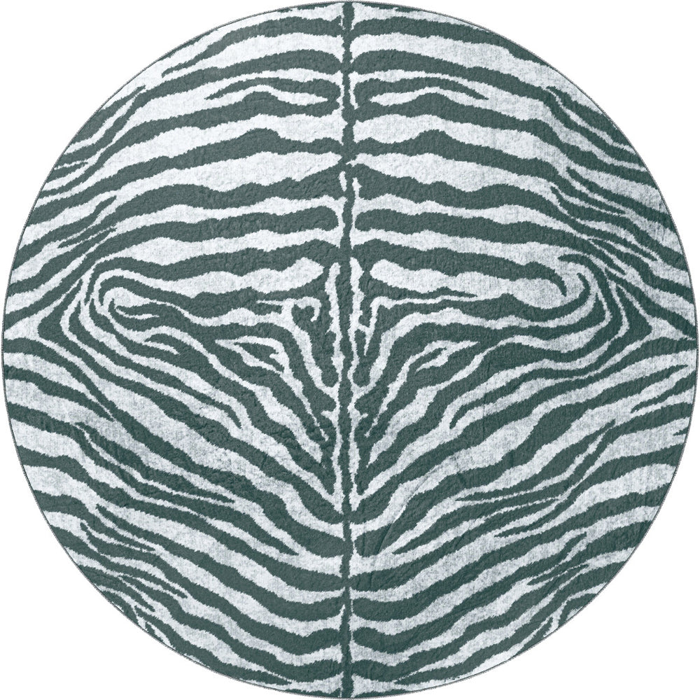 Homeroots 8' X 8' Grey Round Zebra Print Shag Handmade Non Skid Area Rug  Polyester 491630