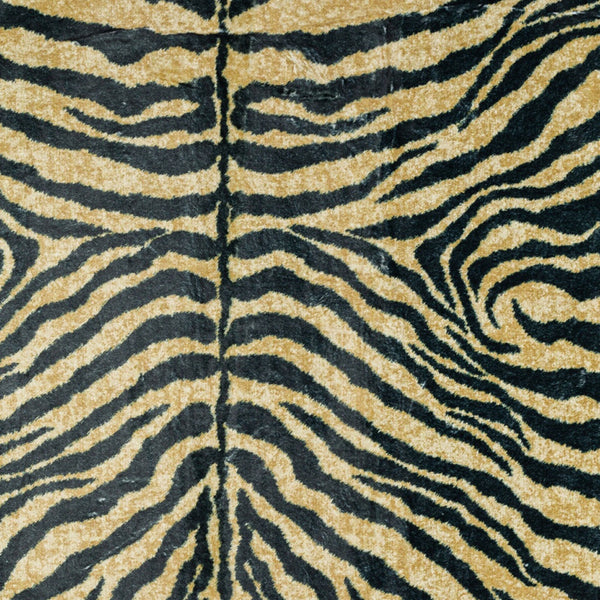 Homeroots 3' X 5' Black And Gold Animal Print Shag Handmade Non Skid Area Rug  Polyester 491633