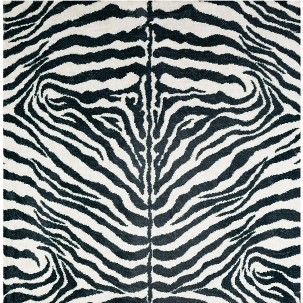 Homeroots 5' X 8' Black And White Zebra Print Shag Handmade Non Skid Area Rug  Polyester 491640