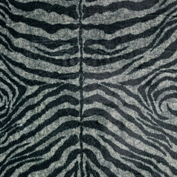 Homeroots 8' X 8' Black And Gray Round Zebra Print Shag Handmade Non Skid Area Rug  Polyester 491648