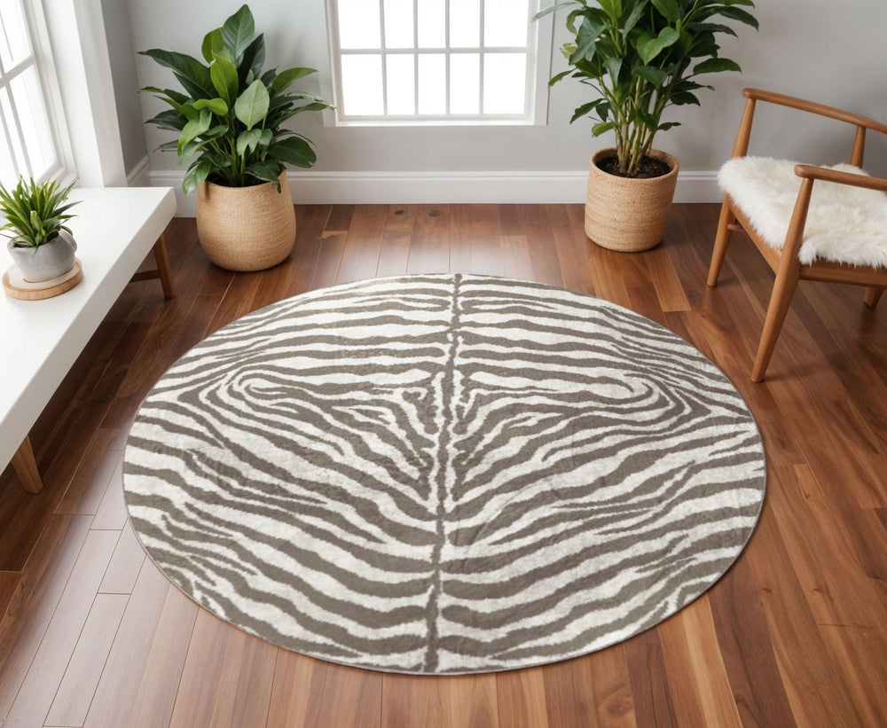 Homeroots 8' X 8' Mocha And Cream Round Zebra Print Shag Handmade Non Skid Area Rug  Polyester 491654