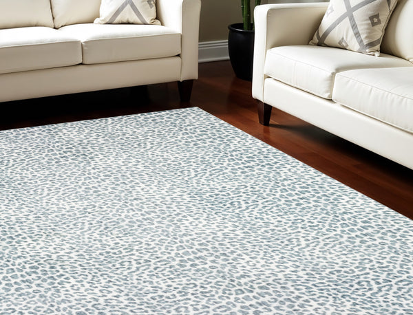 Homeroots 5' X 8' Grey Leopard Print Shag Handmade Non Skid Area Rug  Polyester 491658