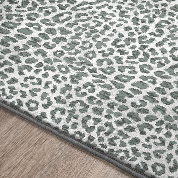 Homeroots 8' X 10' Grey Leopard Print Shag Handmade Non Skid Area Rug  Polyester 491659