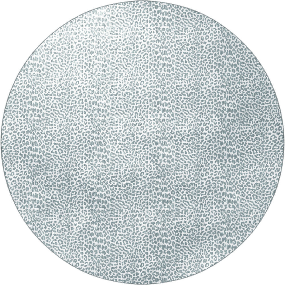 Homeroots 8' X 8' Grey Leopard Print Round Shag Handmade Non Skid Area Rug  Polyester 491660