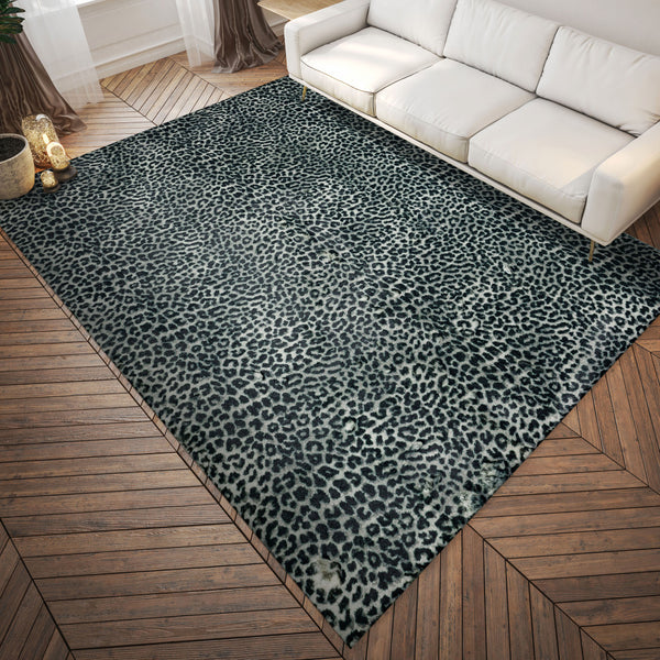 Homeroots 3' X 5' Black And Gray Leopard Print Shag Handmade Non Skid Area Rug  Polyester 491669